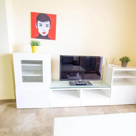 Rentitspain Balcon Al Mar En Lambda 1 Appartamento